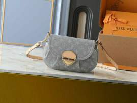 Picture of Louis Vuitton Handbags _SKUfw197239806fw